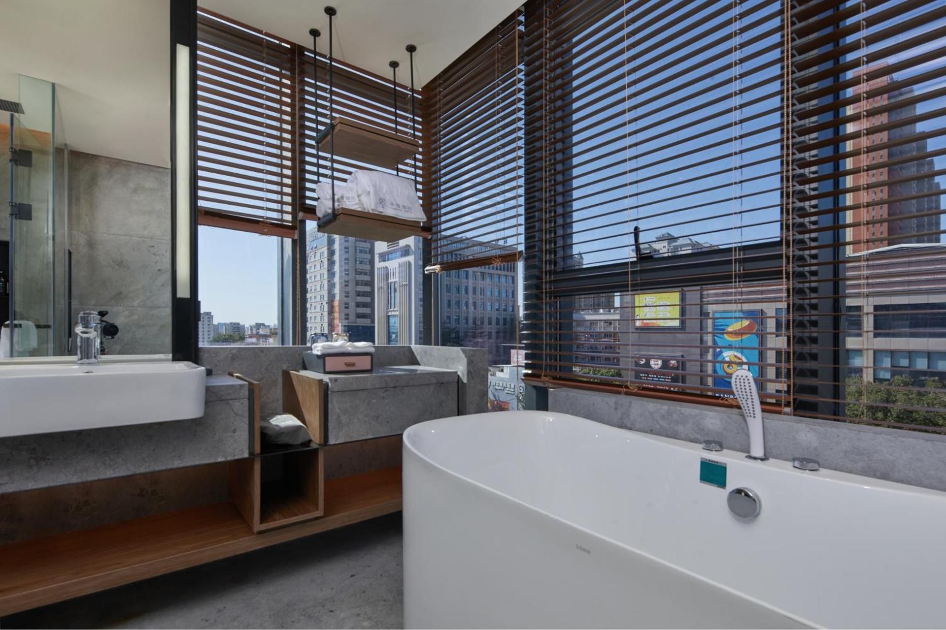 Business Suite