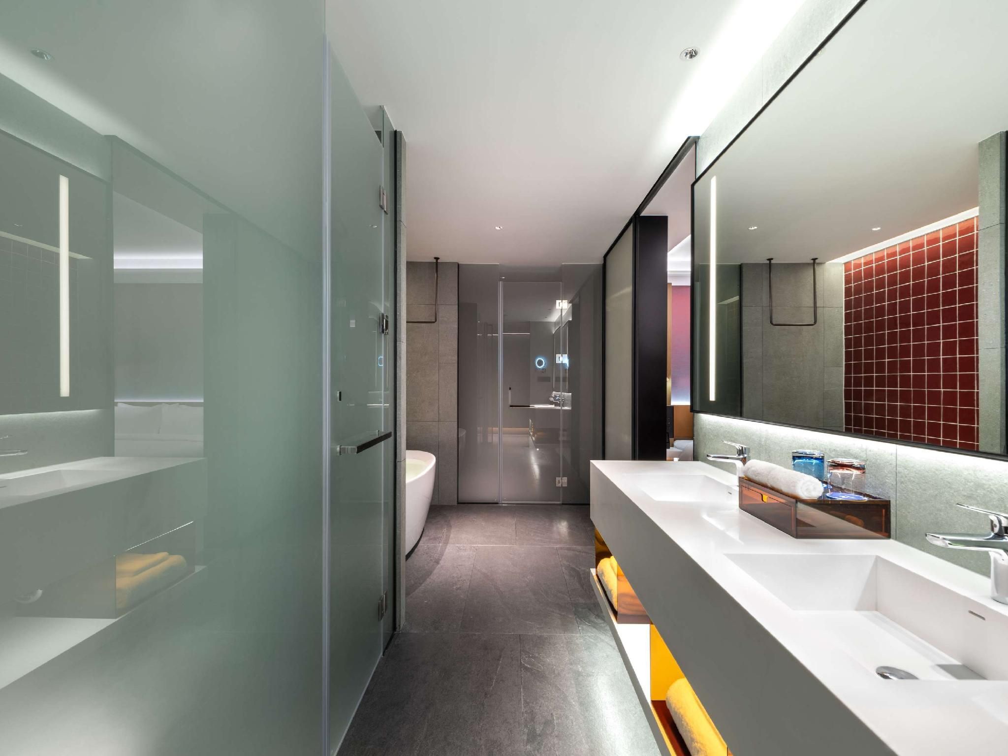 Deluxe Suite with 1 Kingsize Bed