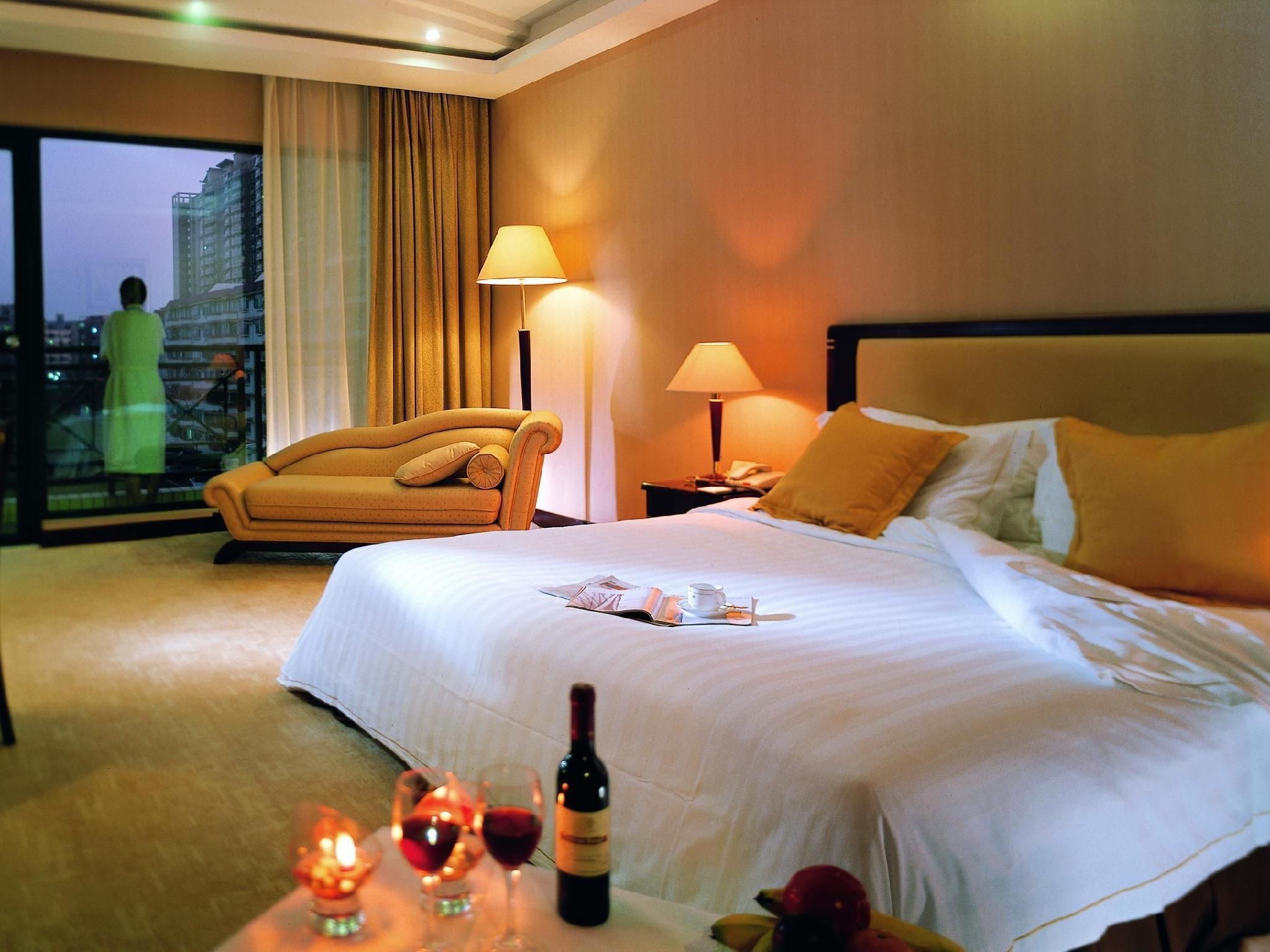Executive Room