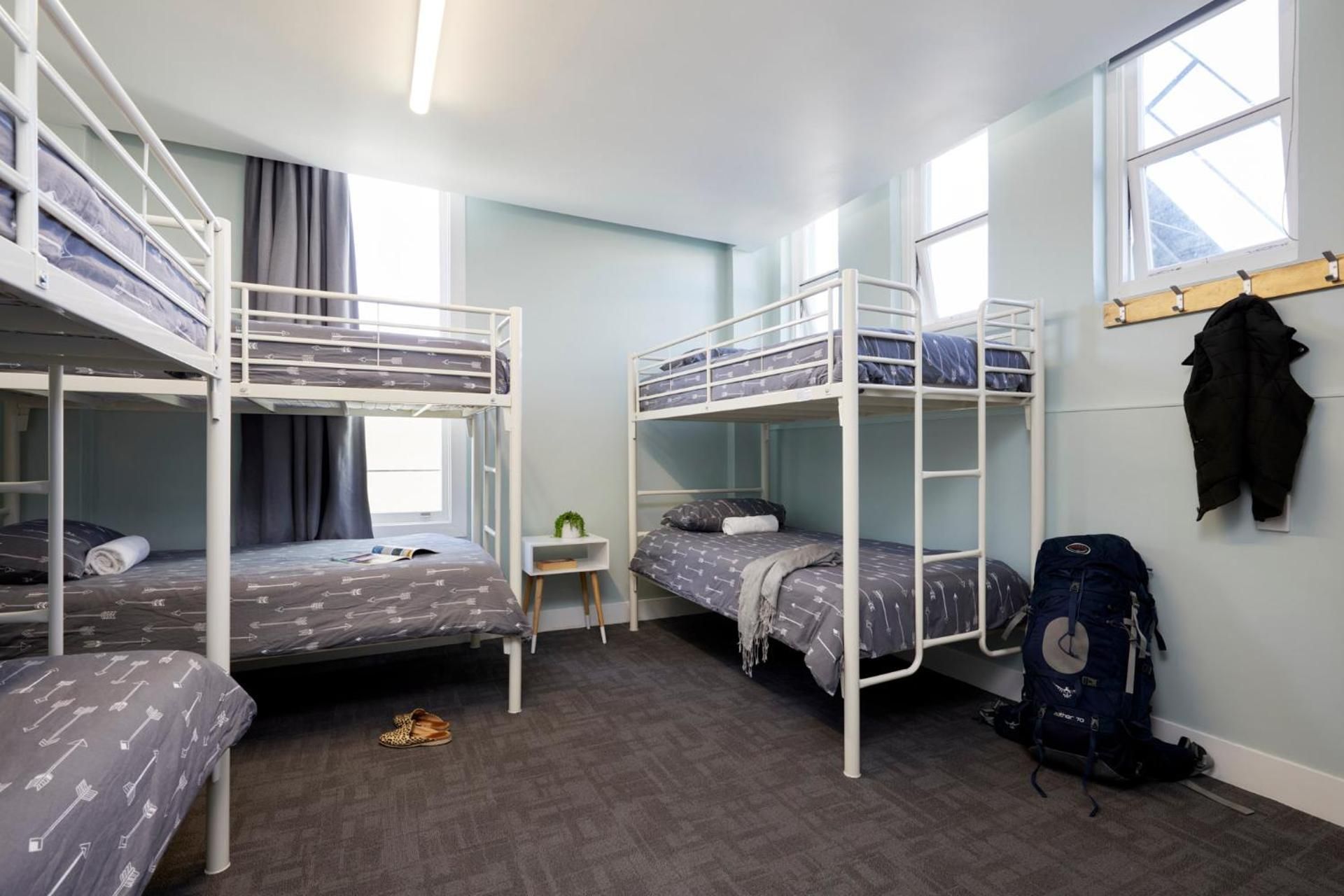 6 Bed Dorm Mixed with Ensuite