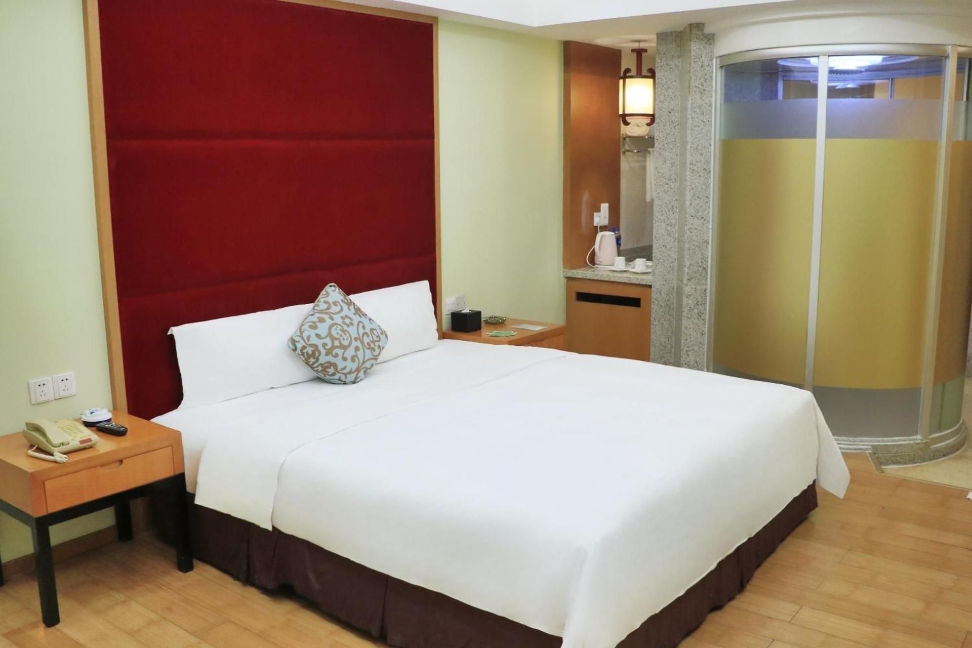 Two-Bedroom Suite