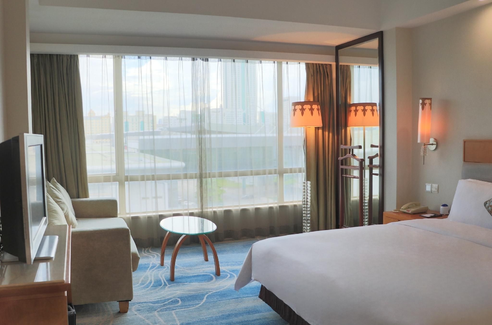 Executive Family Suite