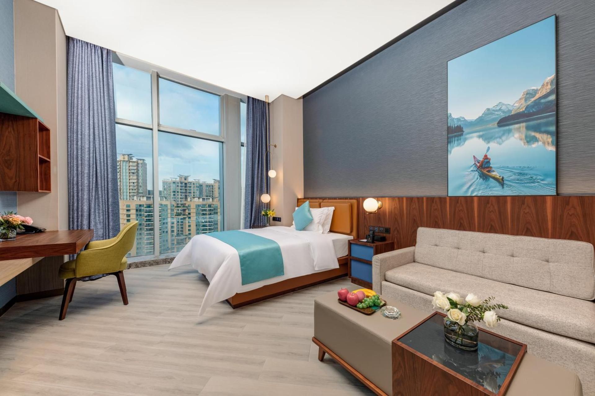 Deluxe King Room