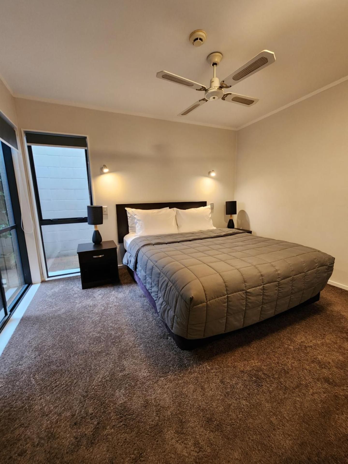Deluxe 1 Bedroom Suite