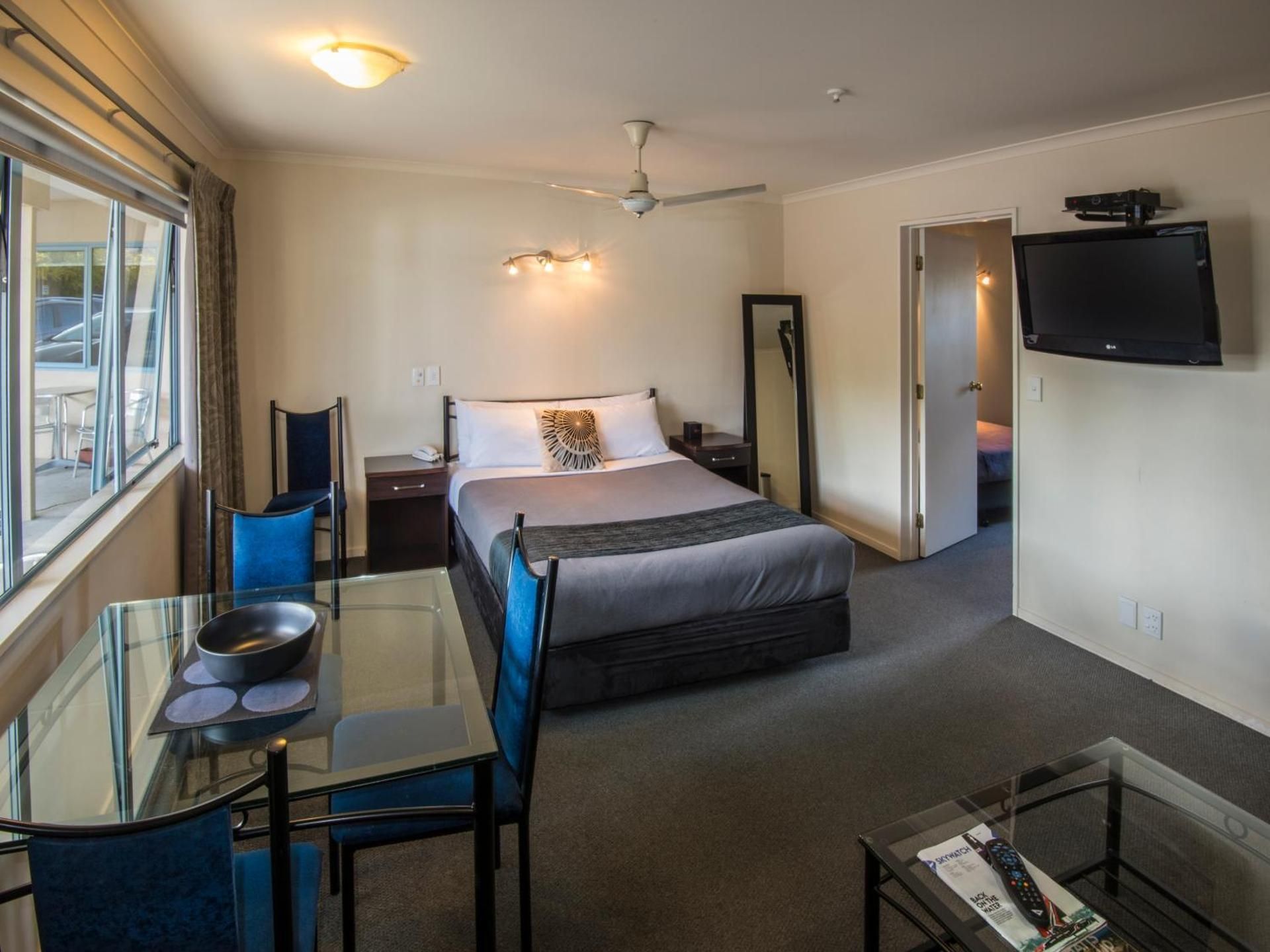One-Bedroom Suite
