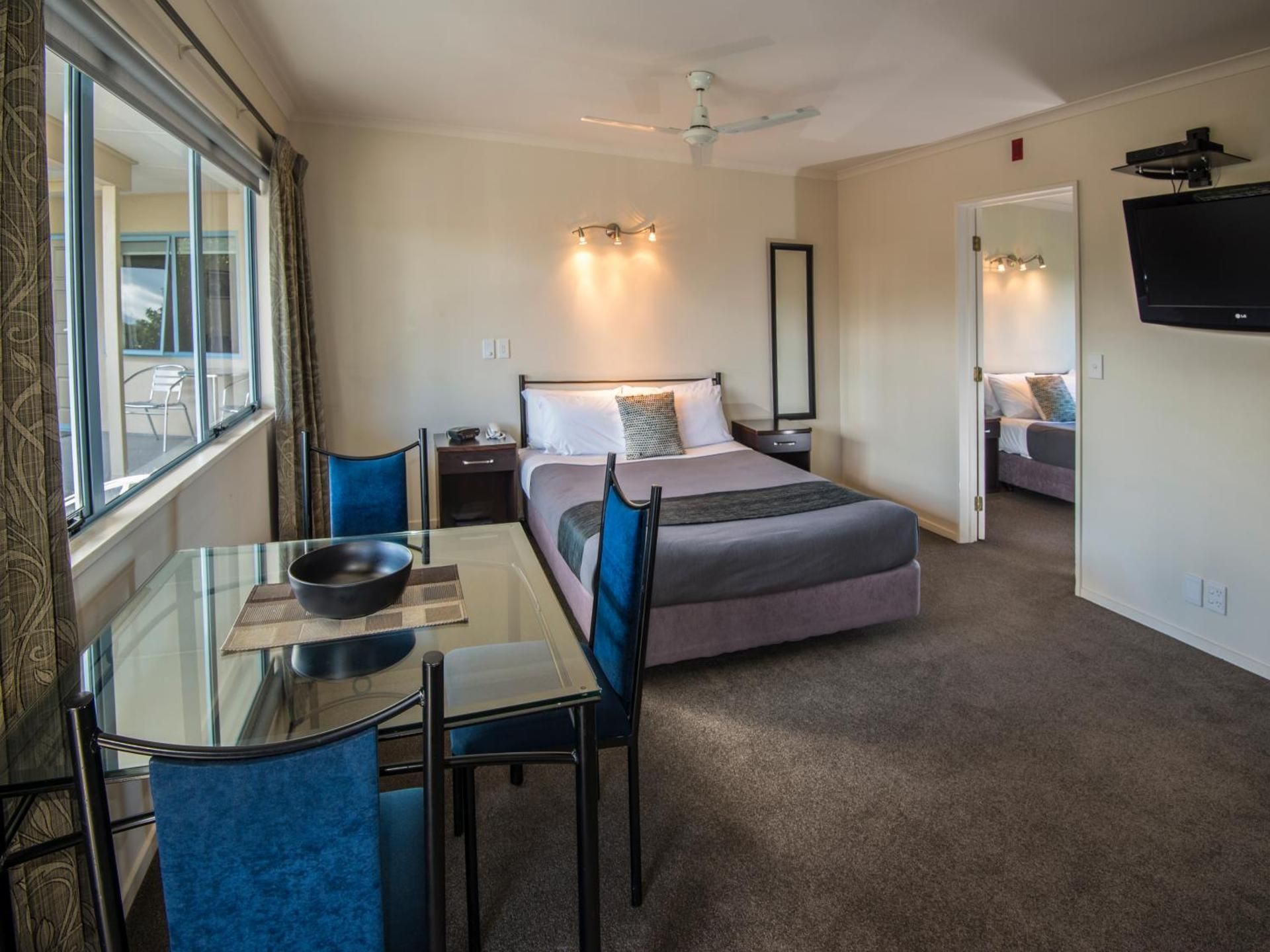 One-Bedroom Suite