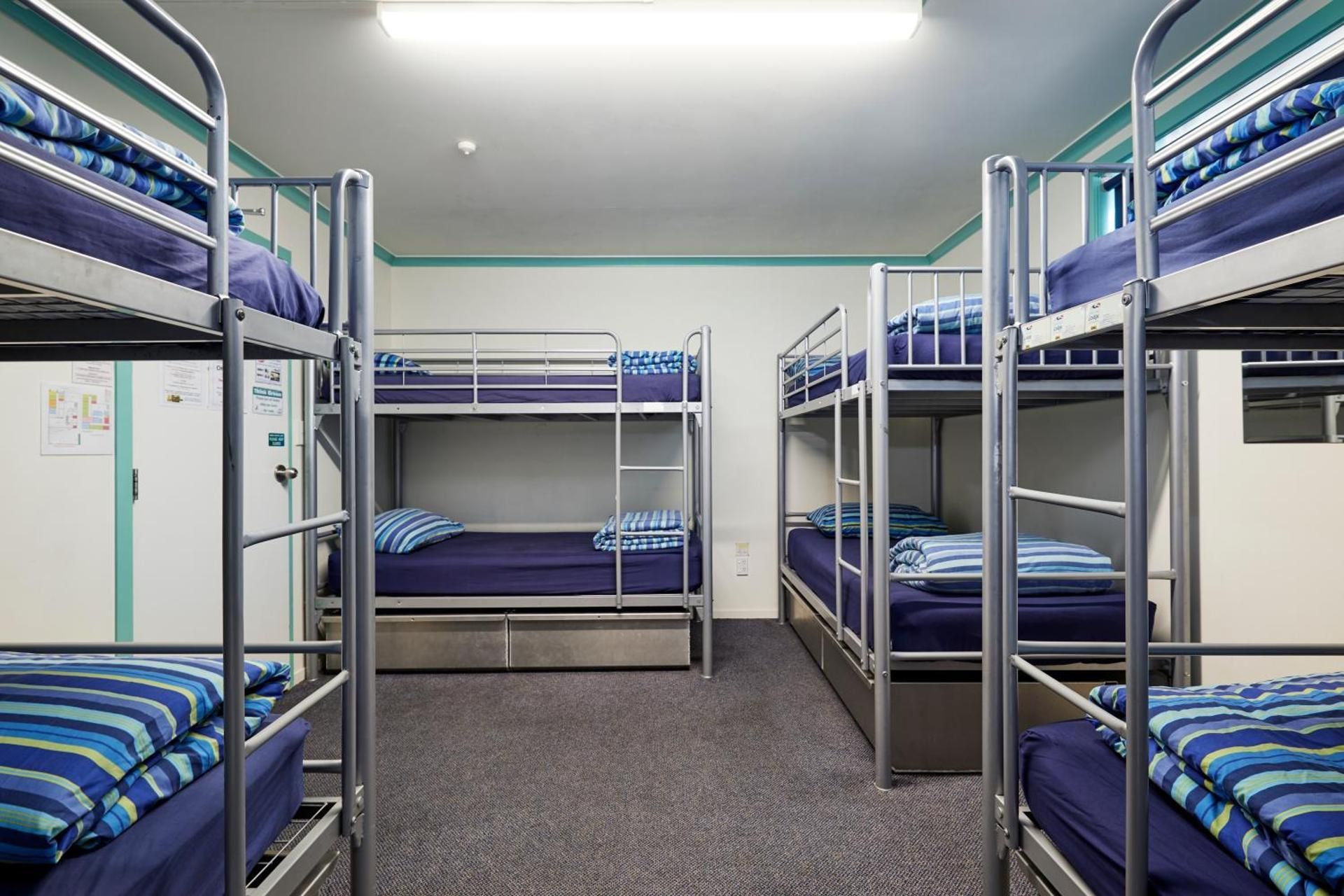 Bed in 8-Bed Mixed Dormitory Room