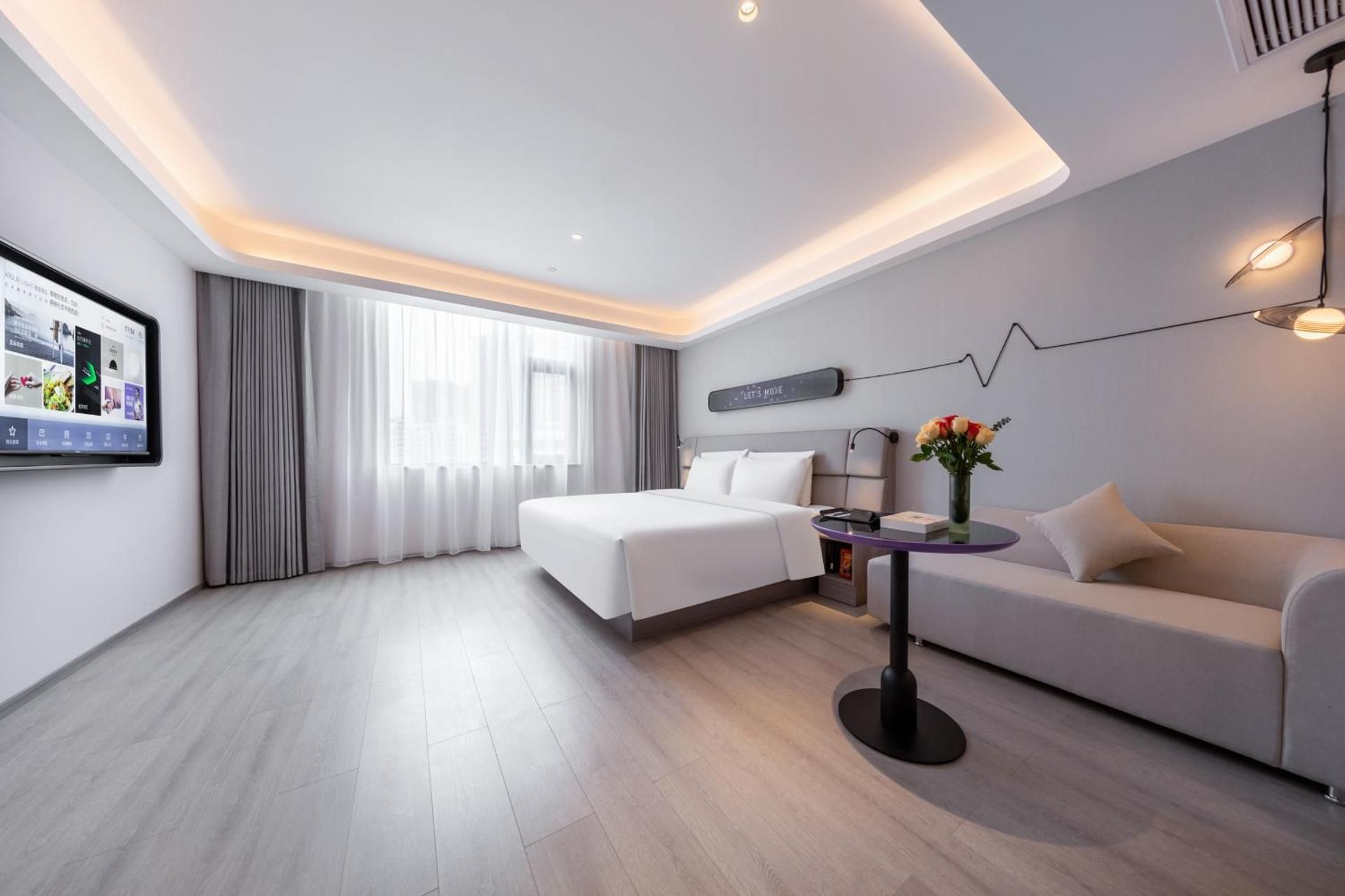 Super Suite