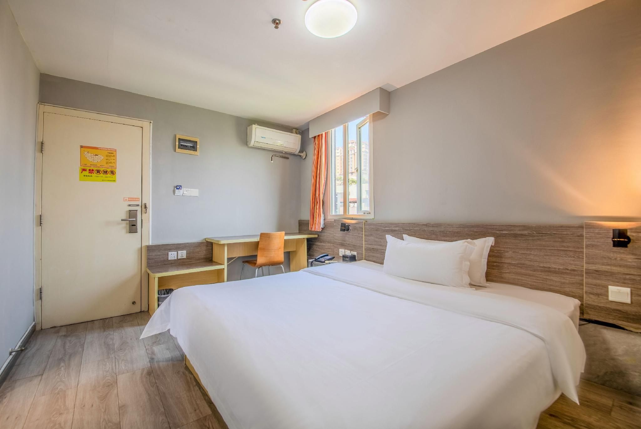 WH - Traditional Bed Room