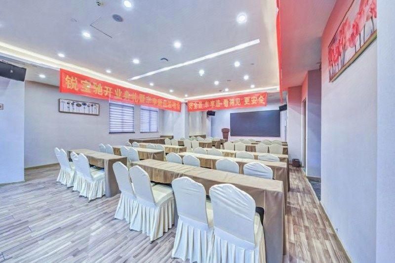 meeting room / ballrooms