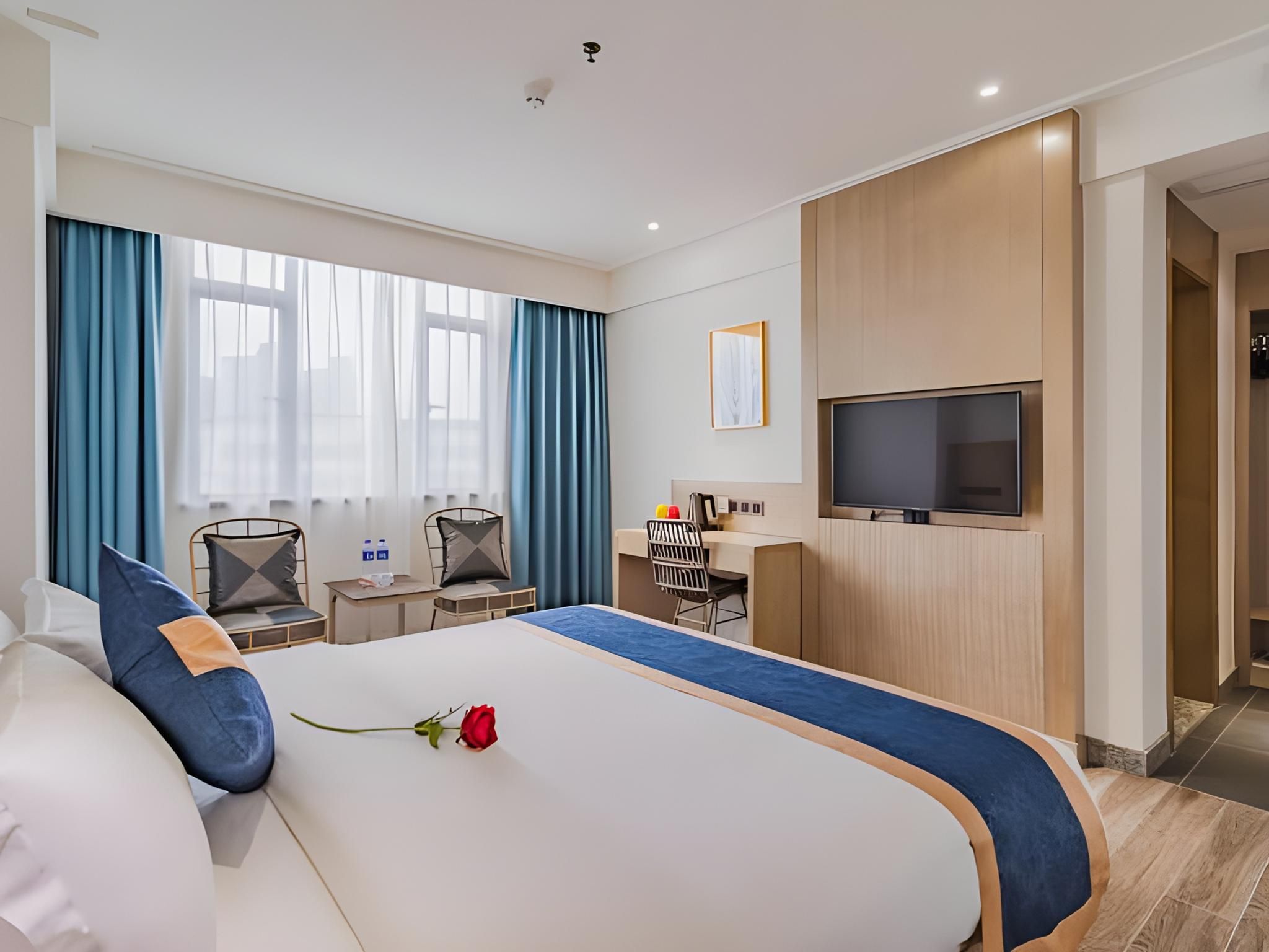 Dossen - Deluxe Bed Room