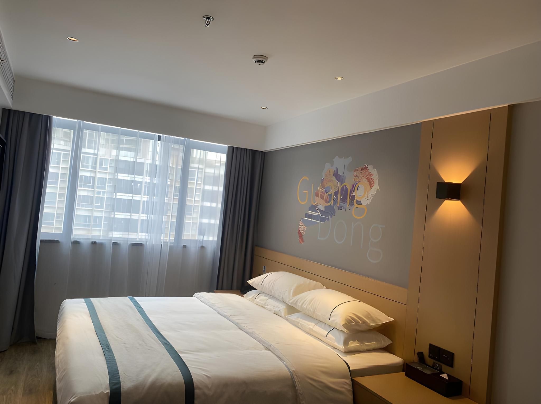 Dossen - Deluxe Bed Room