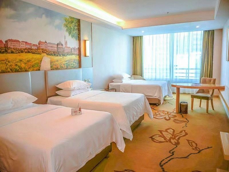 Vienna Hotel Guangdong Huizhou High-Speed North Railway Station Xiaojinkou Deluxe Triple Room 3