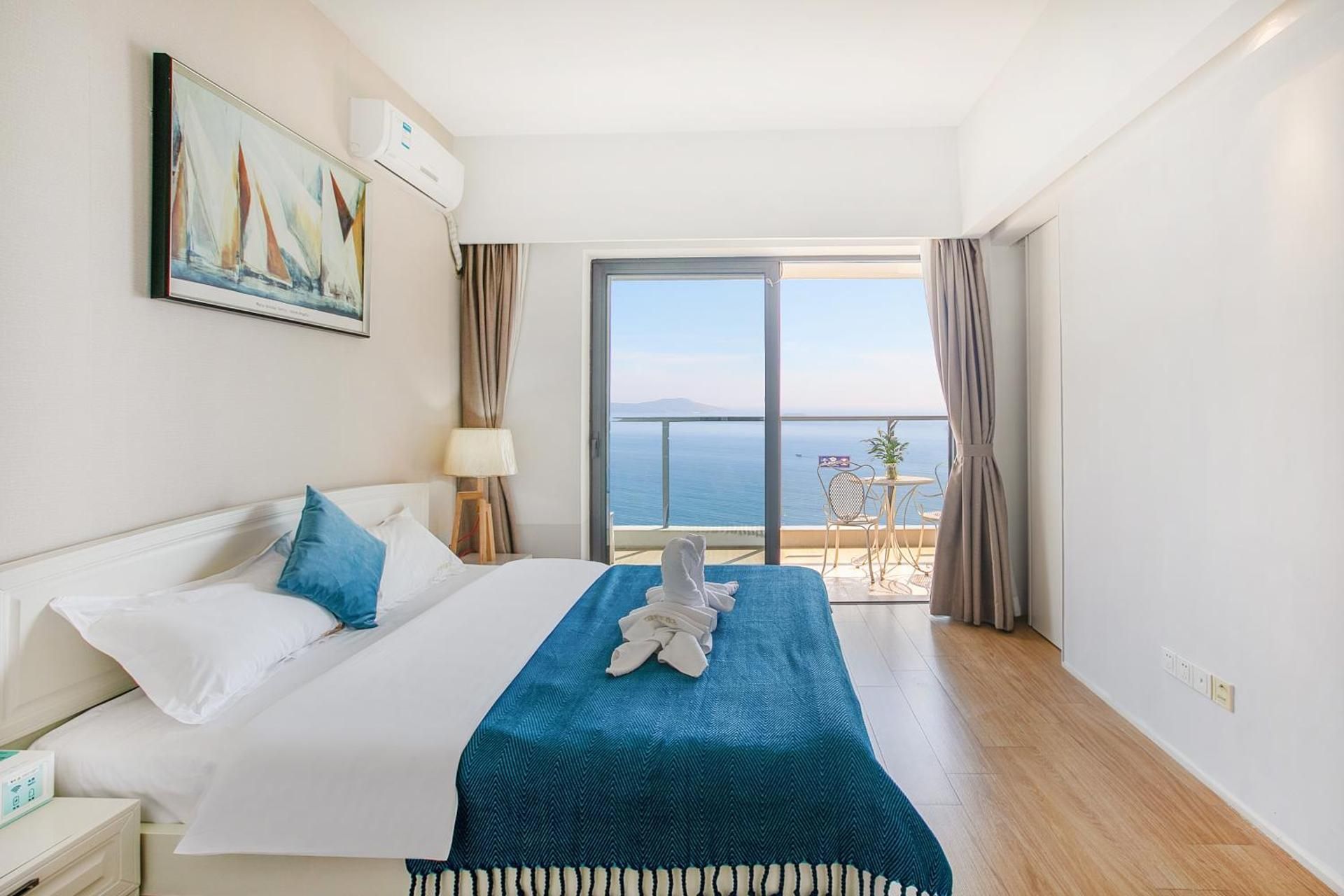 Studio with Sea View