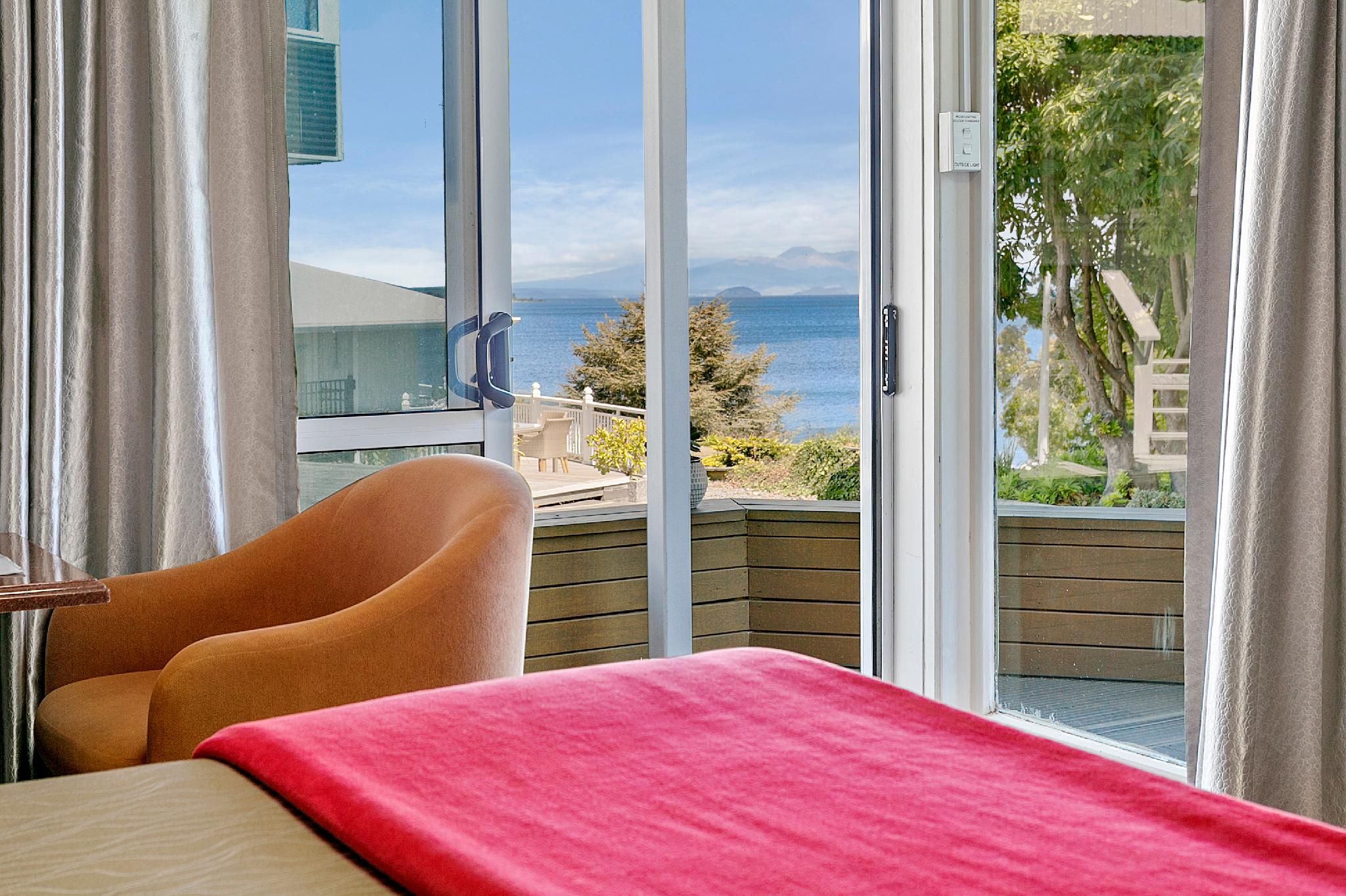 King Studio Suite with Plunge Pool