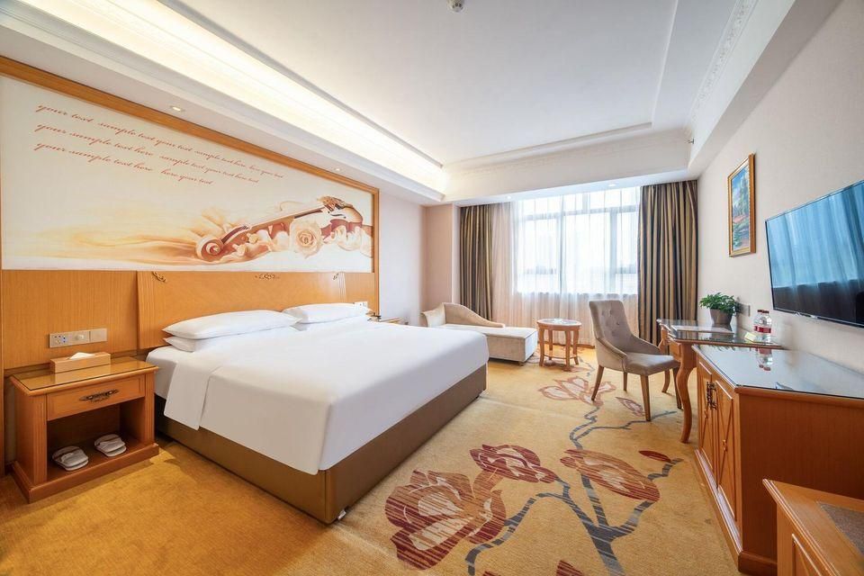 Vienna Hotel Guangdong Huizhou Huiyang Sanhe Square Vienna - Deluxe Room 2