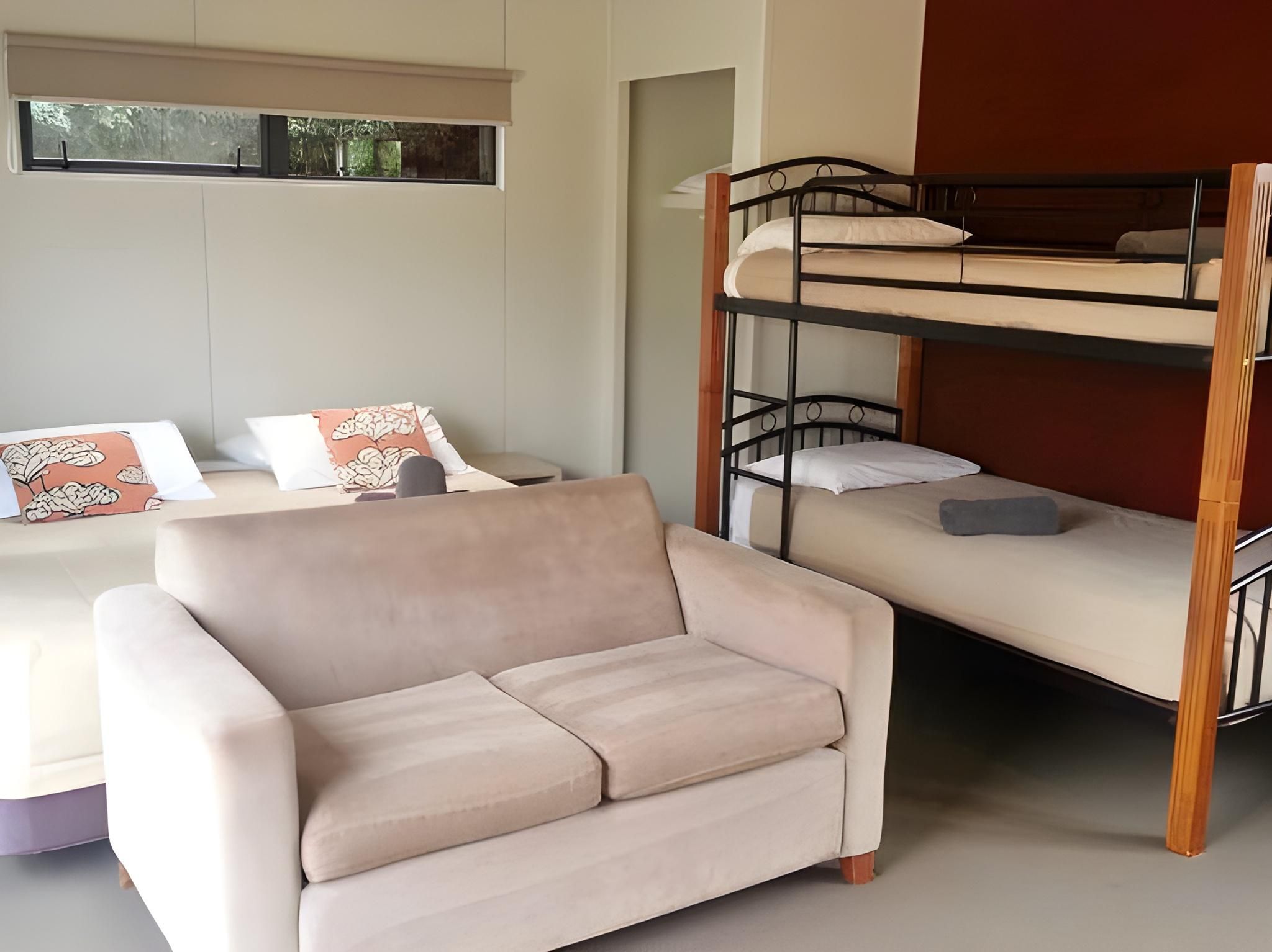 Large Standard Cabin with Shared Bathroom