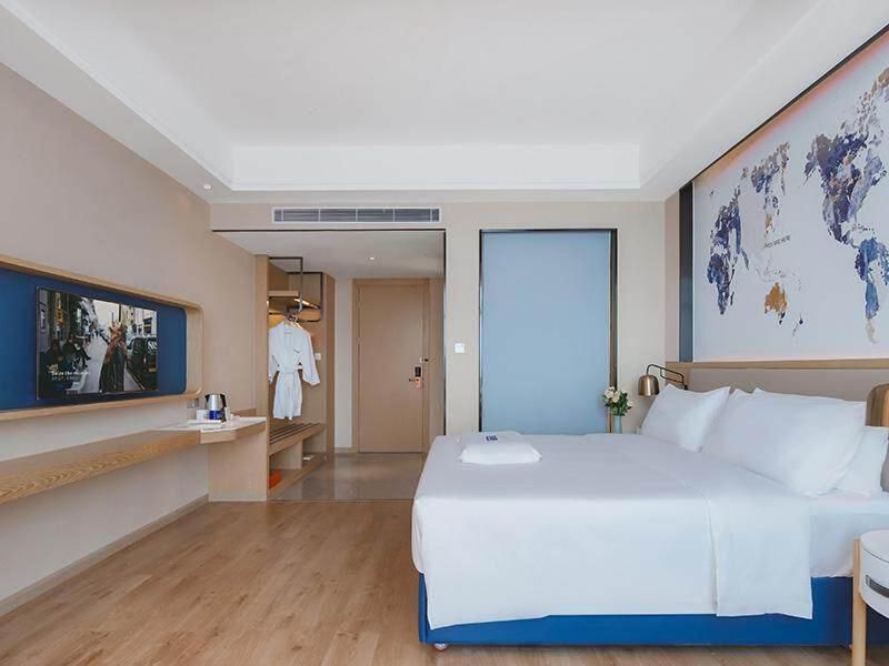 Honorable Double Room with City View