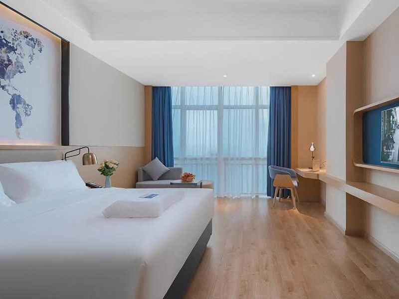 Honorable Double Room with City View