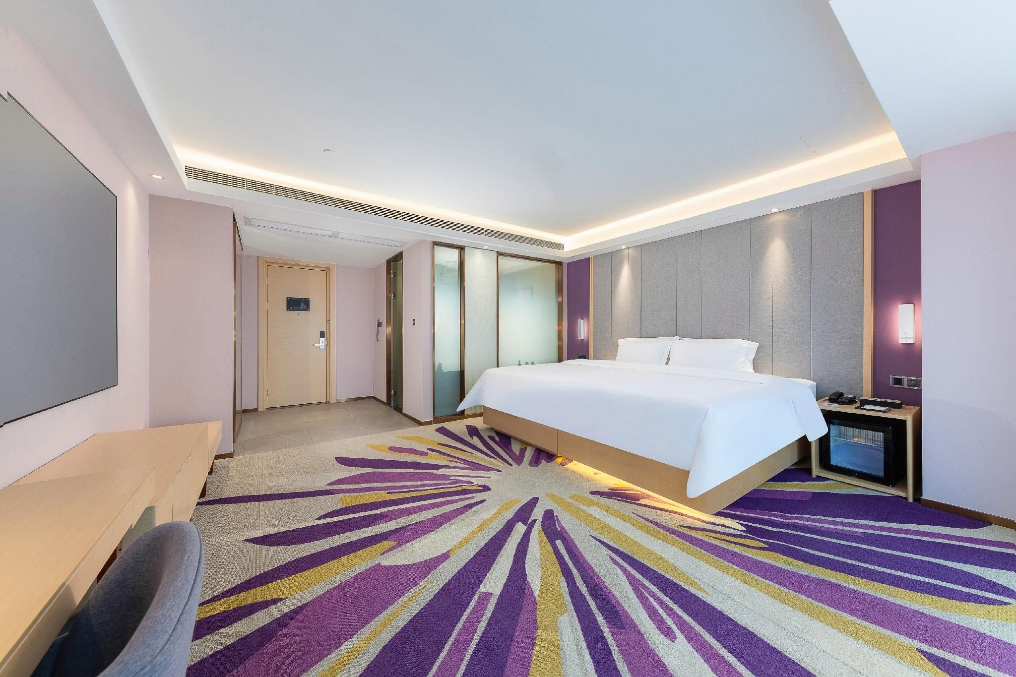 WH - Deluxe Cinema Bed Room