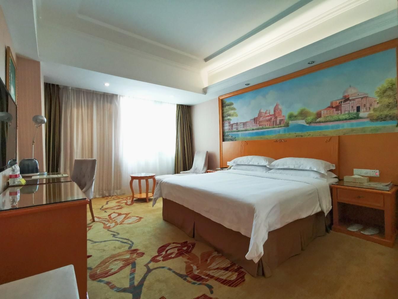 WH - Superior Bed Room