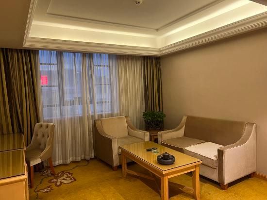 Vienna Hotel Guangdong Huizhou Huidong Jilong Vienna - Deluxe Suite 3