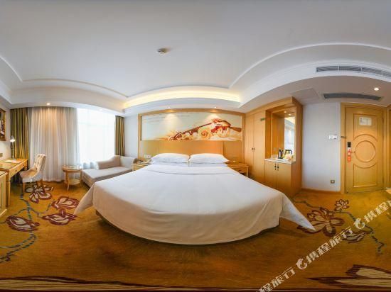 Vienna - Deluxe Room