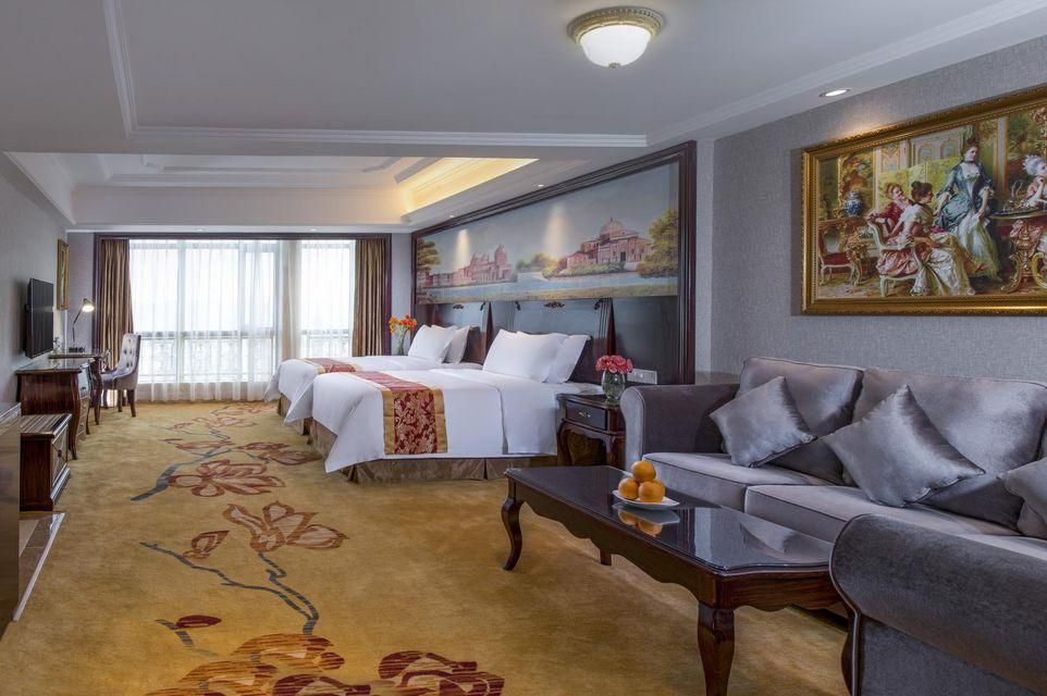 Vienna - Deluxe Room
