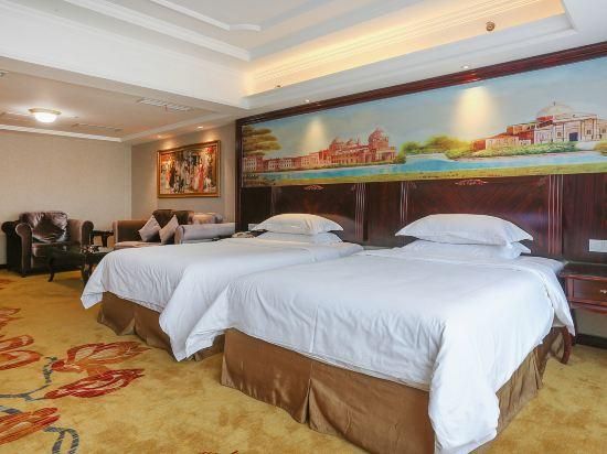 Vienna - Deluxe Room