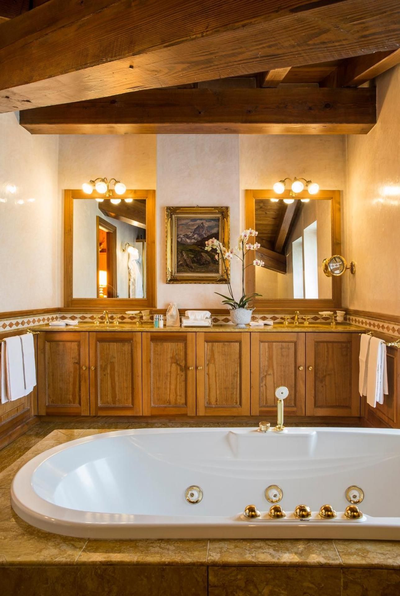 Superior Suite