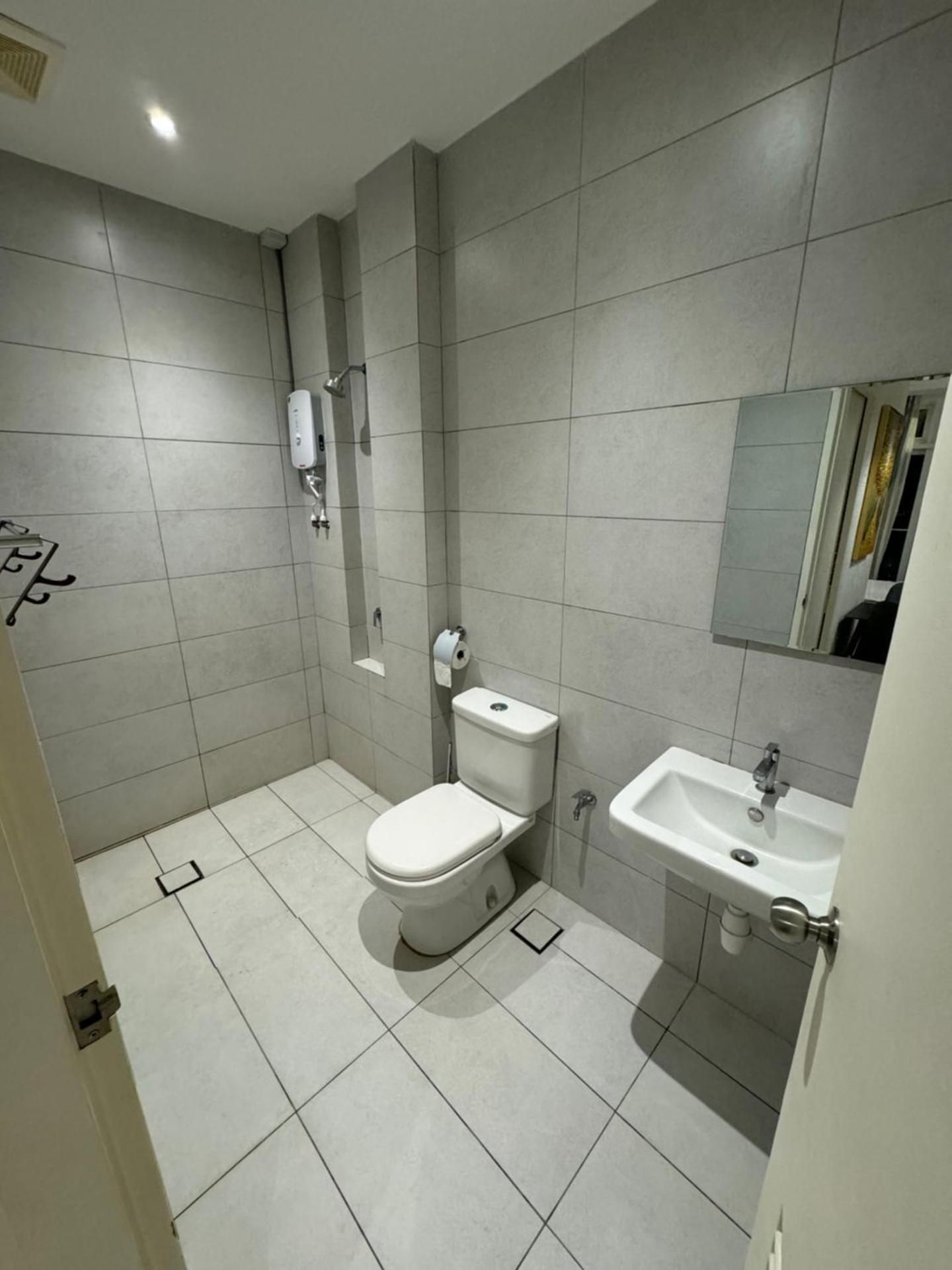 Studio Apartment with Balcony