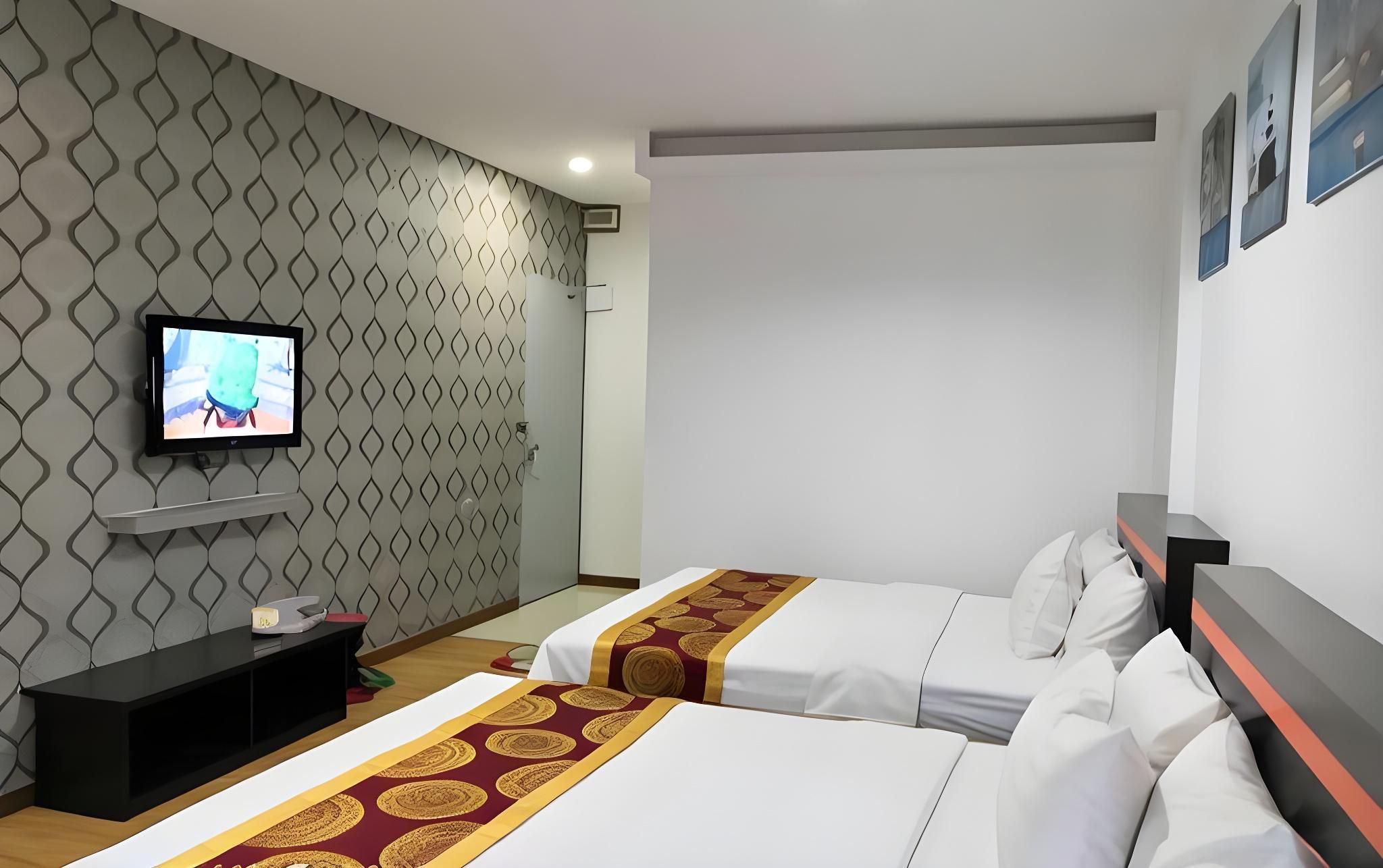 Mega Inn