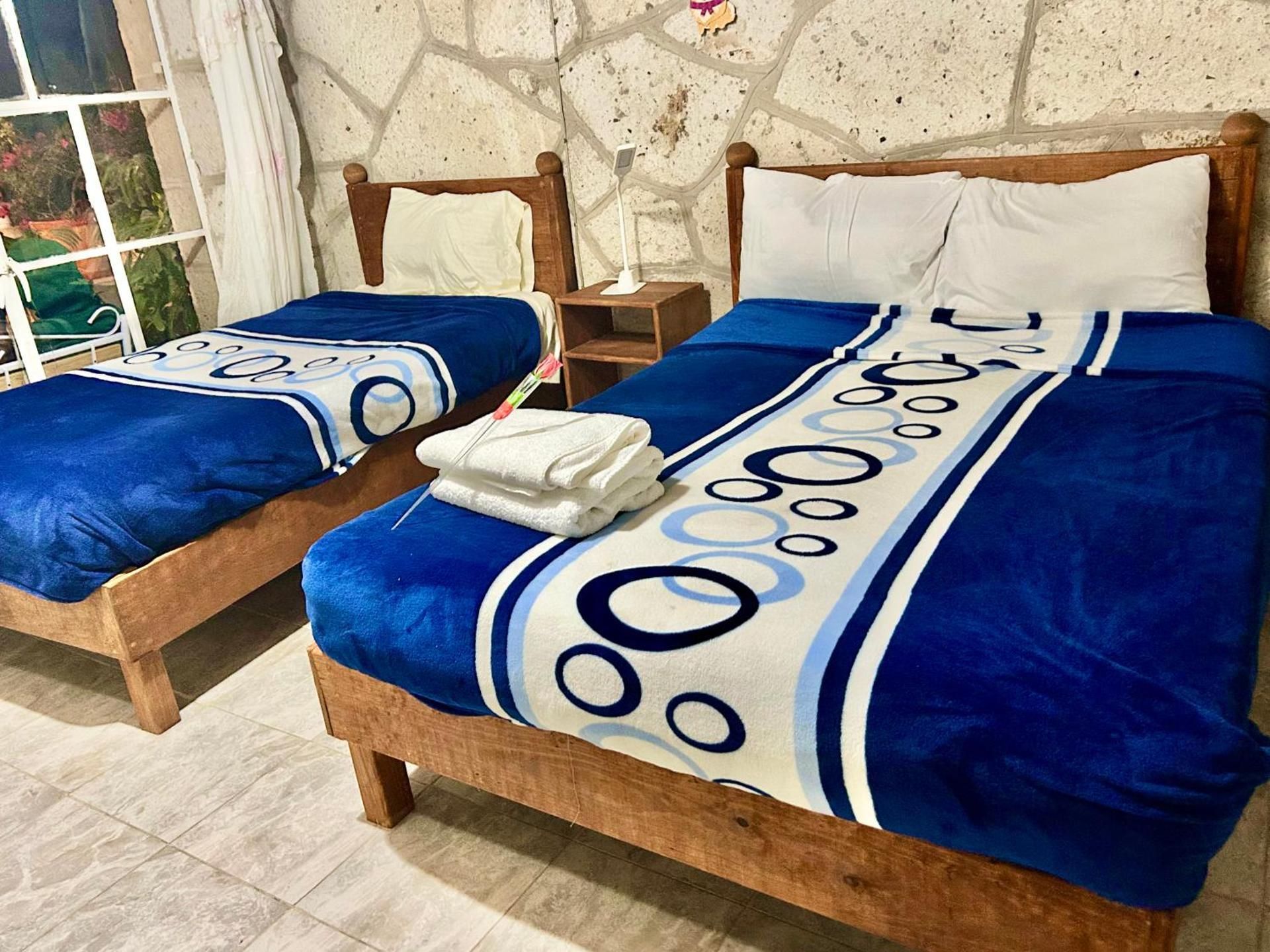 Deluxe Double Room (2 Adults + 1 Child)