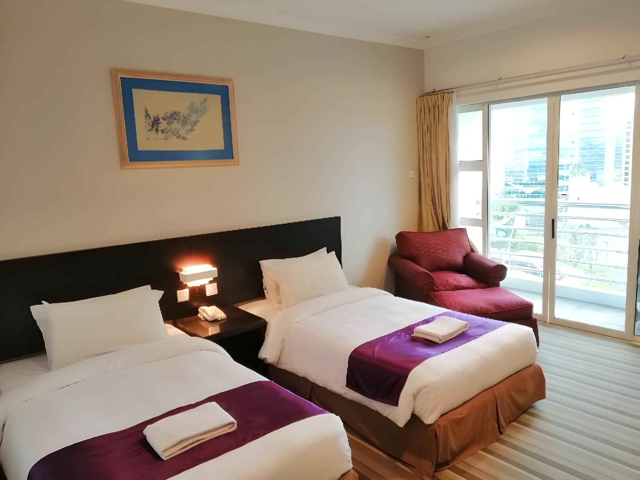 Standard King Room