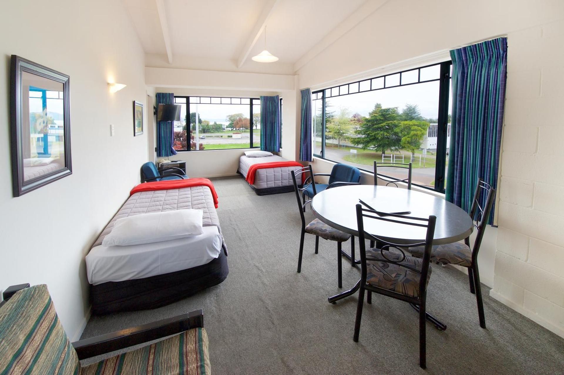 1-Bedroom Apartment