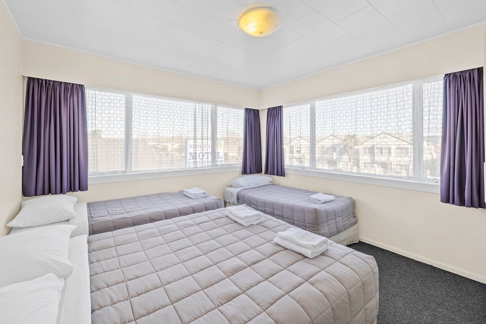 Premium Suite
