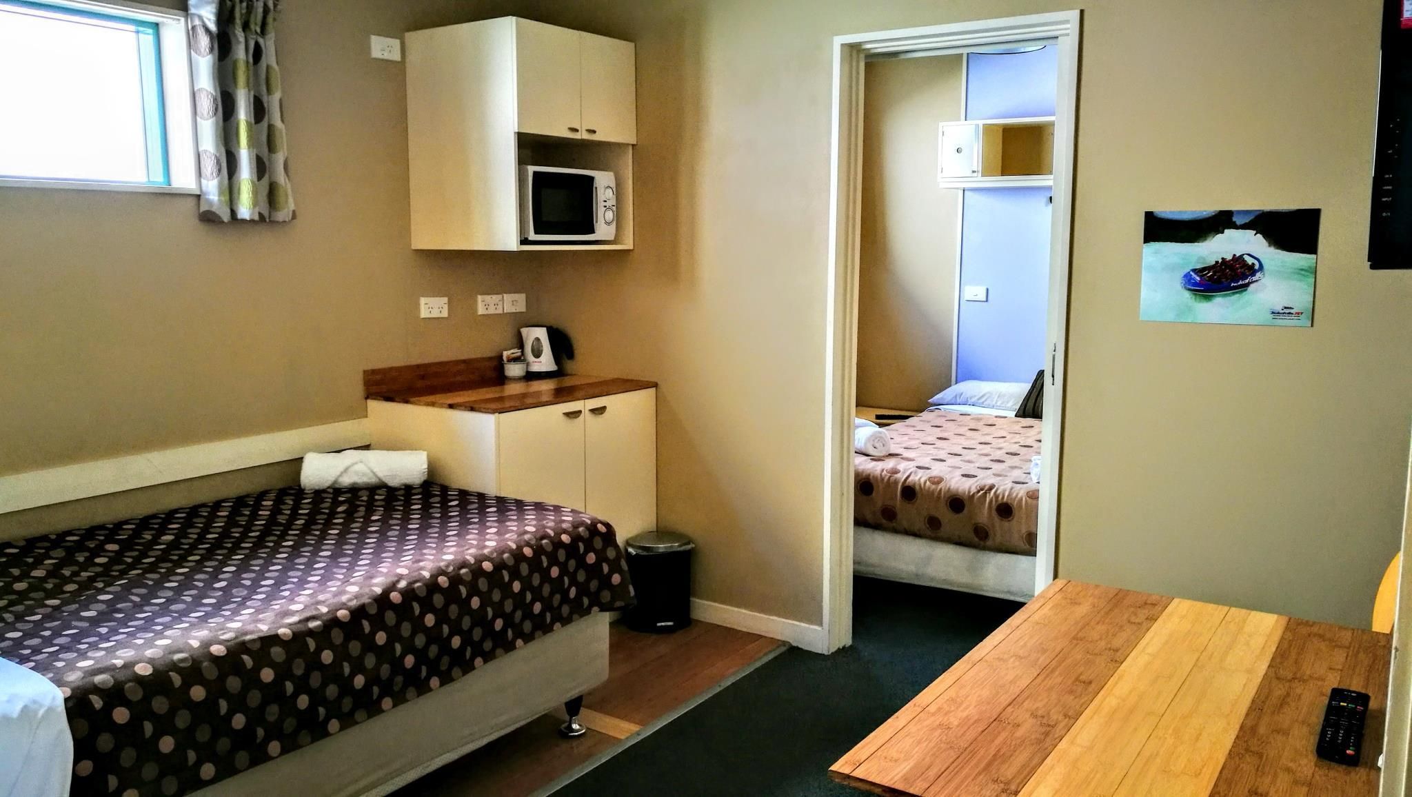 One Bedroom Apartment