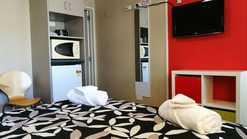 Astray Motel Double Studio, Ensuite 2