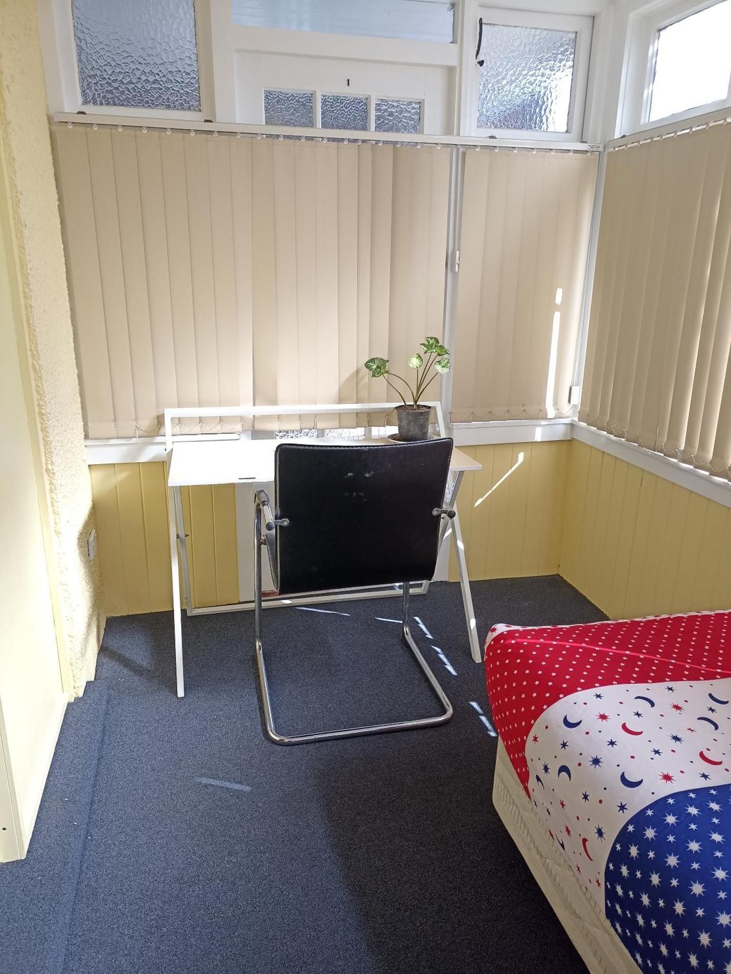 Single Room with Shared Shower and Toilet