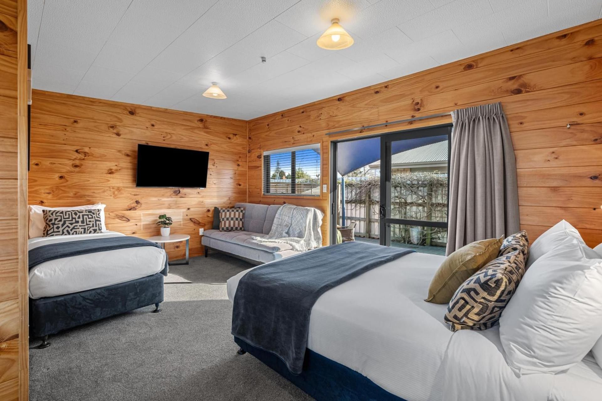 Motel Studio