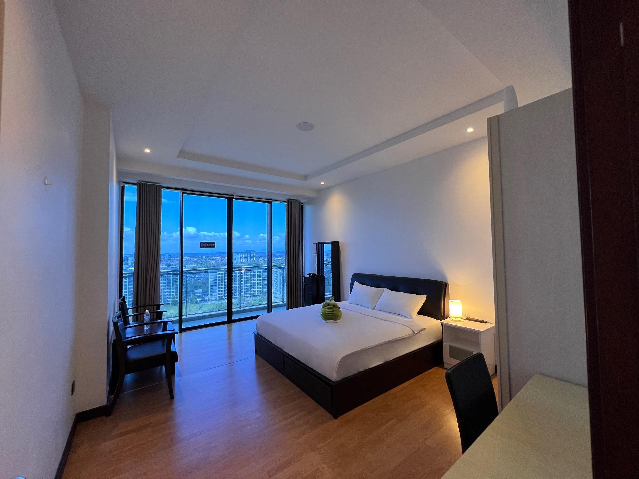 3 Bedroom Apartment with Sit-Out and Balcony