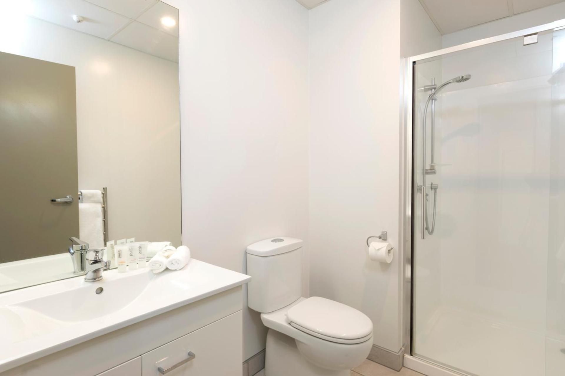 One Bedroom Apartment