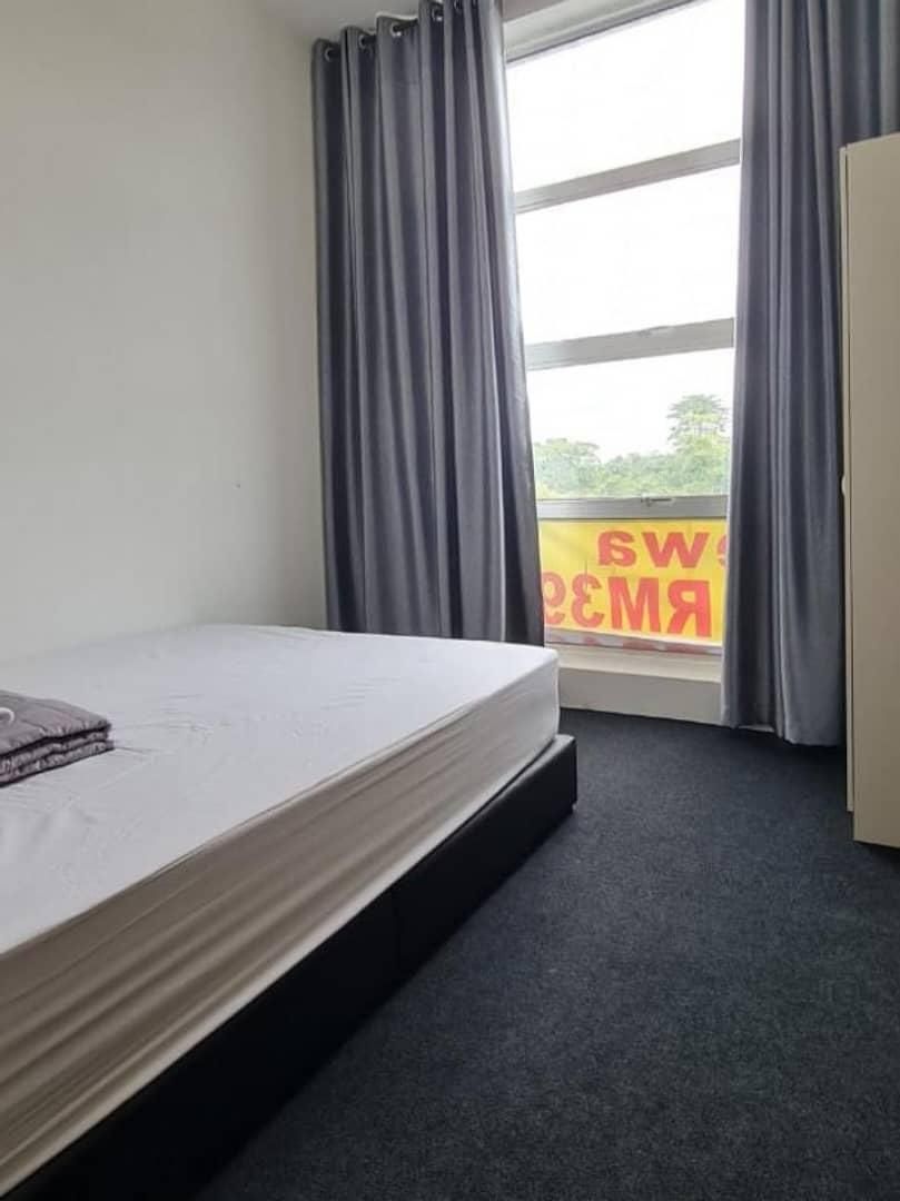Queen Room with Air Conditioning