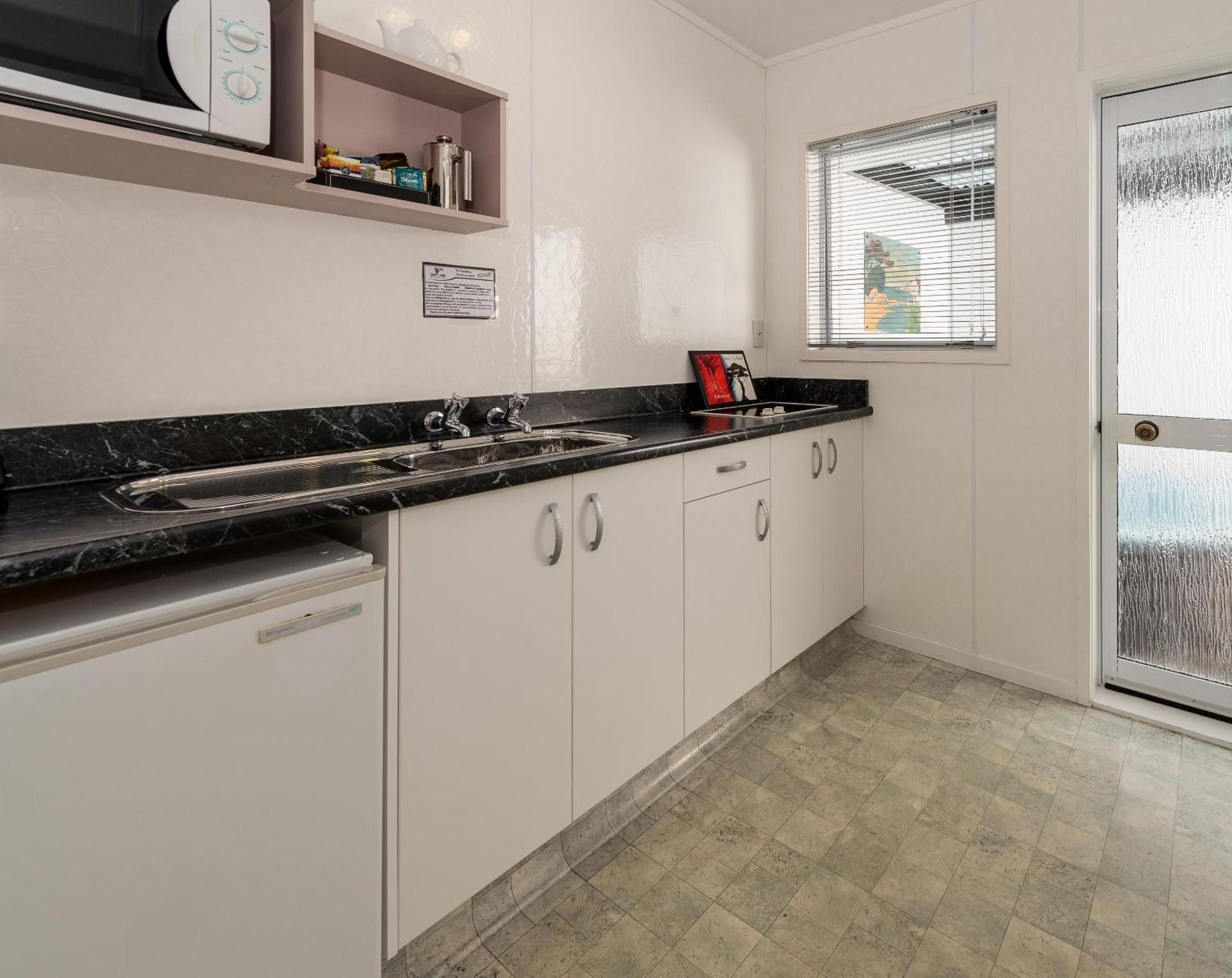 Twin Studio with Hot Tub