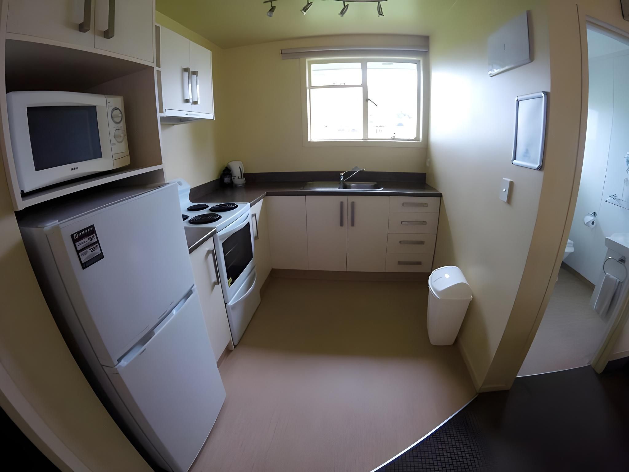 All Seasons Holiday Park Hotel Family 6