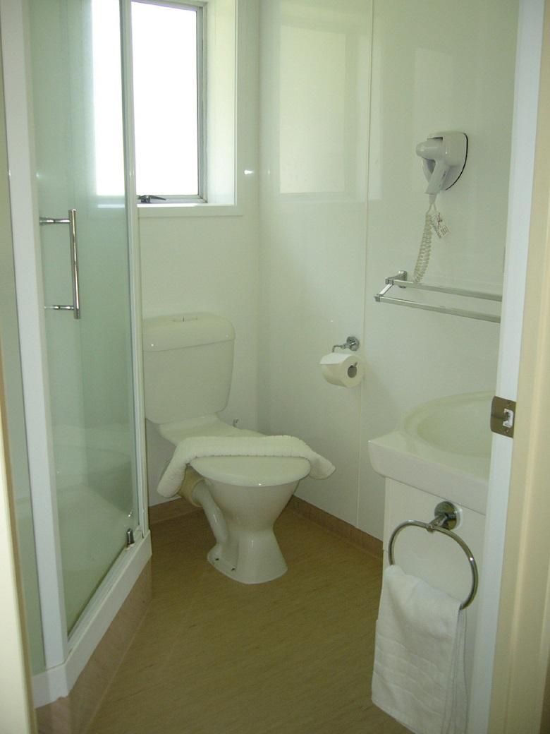 All Seasons Holiday Park Hotel Family 6 2