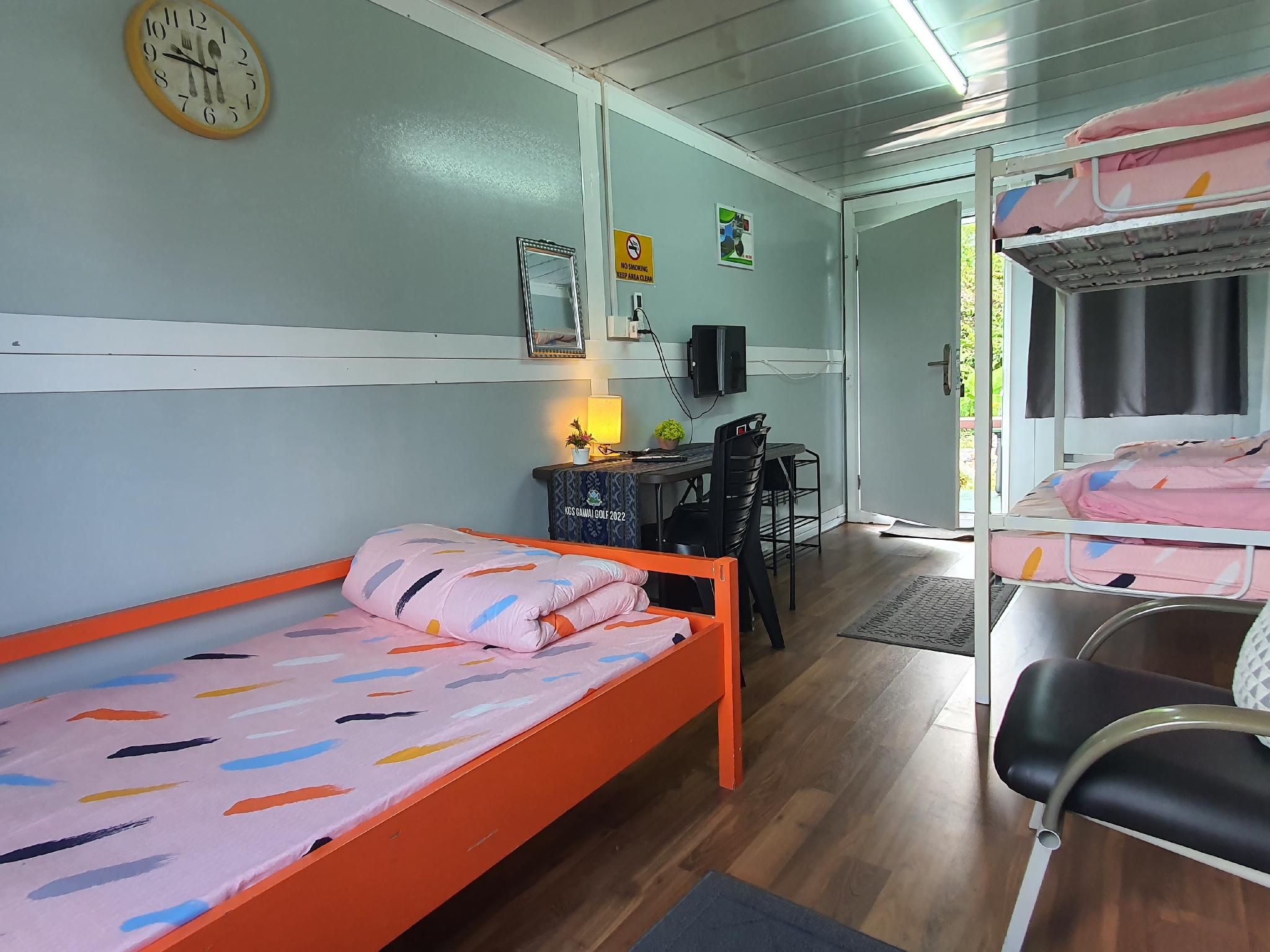 Triple Room with Shared Bathroom