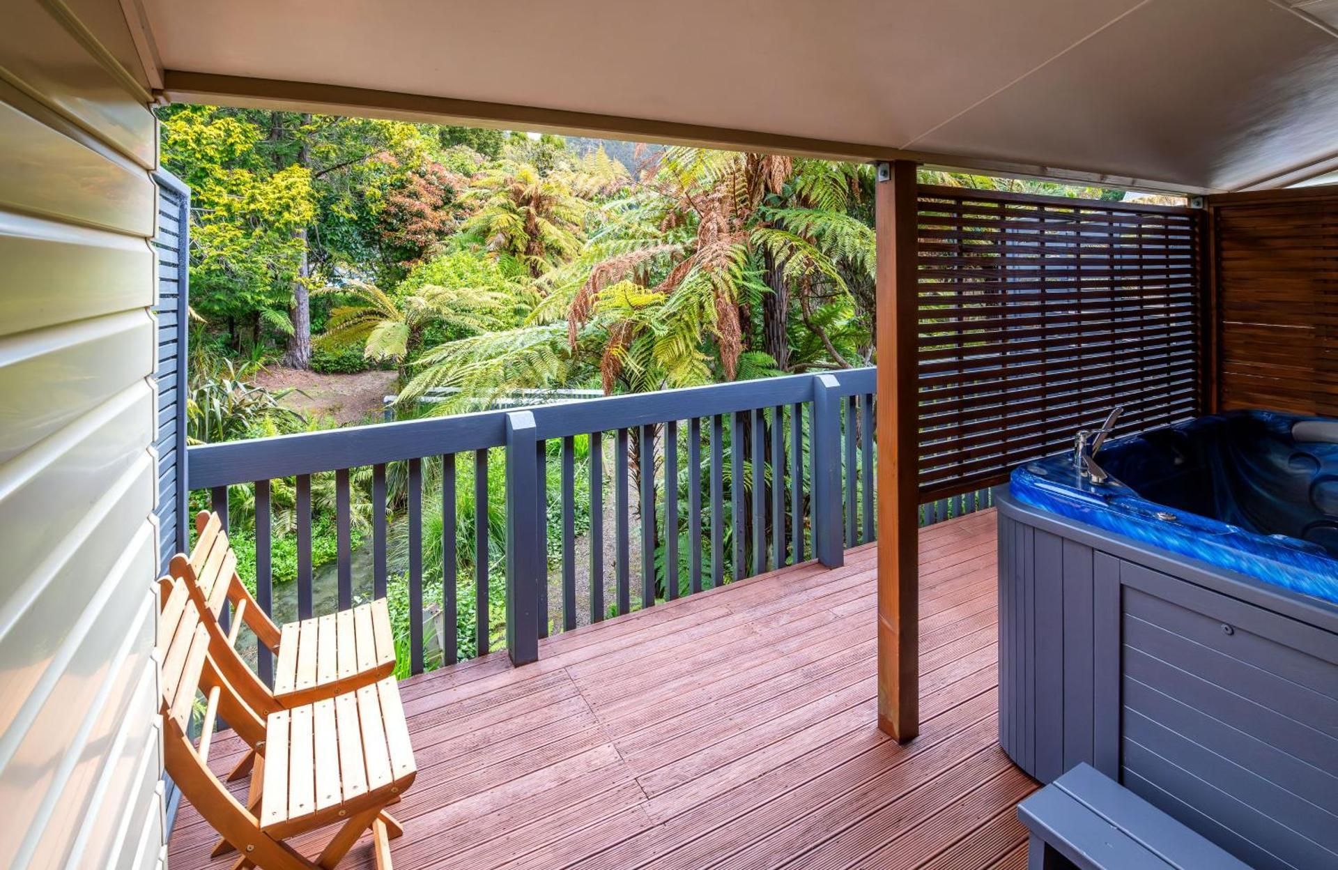 Superior Studio with Outdoor Hot Tub