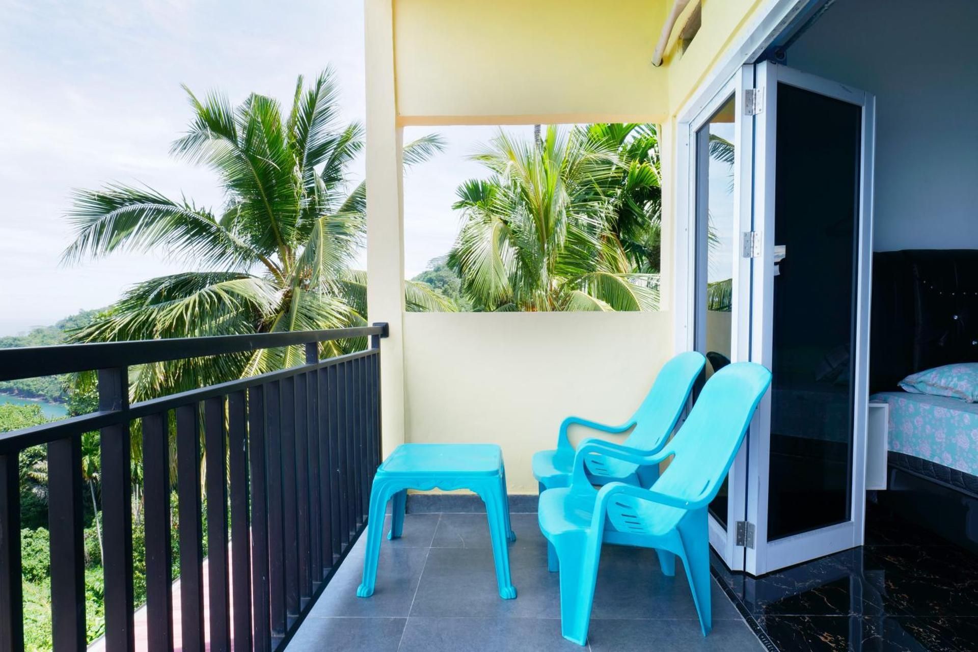 Queen Room with Sea View