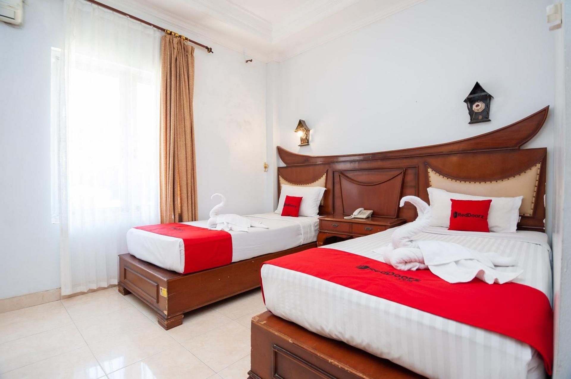 RedDoorz Room